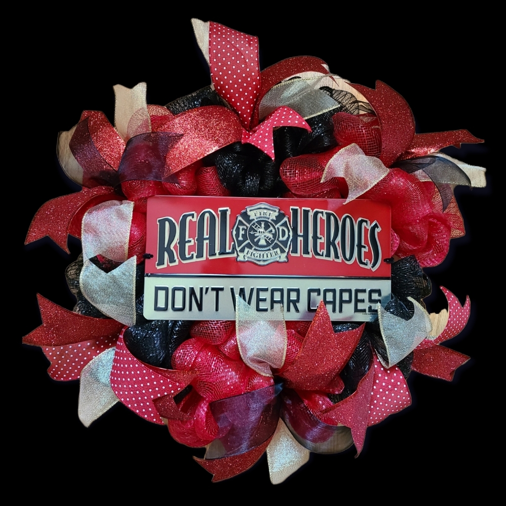 FIREMAN'S HANDMADE DECO MESH WREATH REAL HEROES DON'T WEAR CAPES FIREFIG…